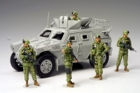 Tamiya 35276 - JGSDF Iraq Humanitarian Assistance Team